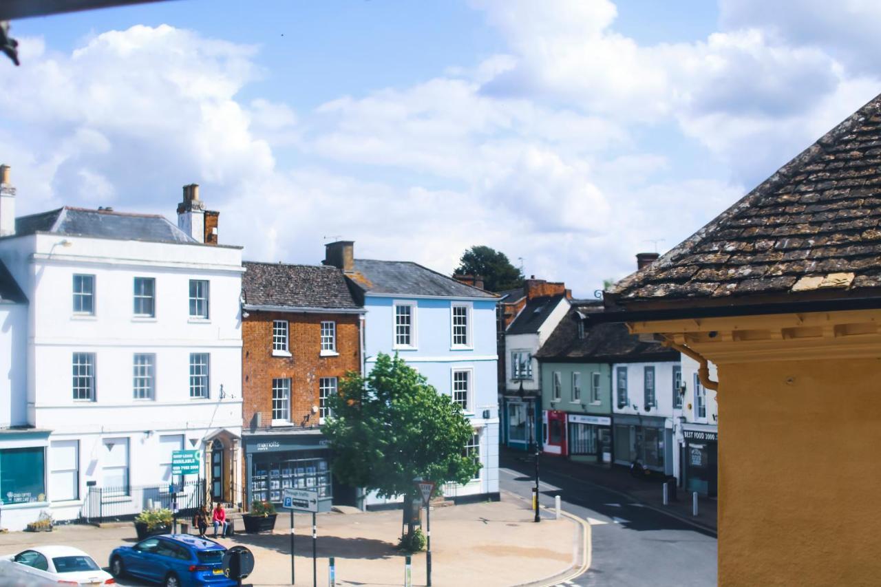 The Old Crown Coaching Inn Swindon Exteriör bild